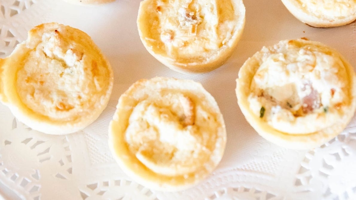 Quiche Loraine (4 or 6 Pc).