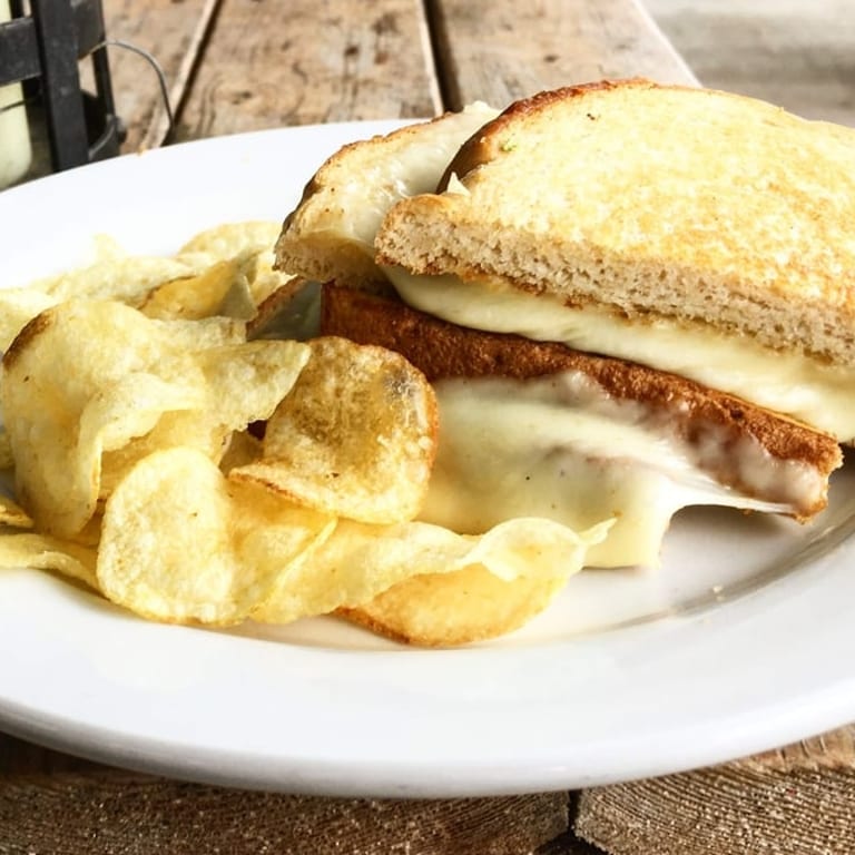 Delicious Grilled Cheese Options