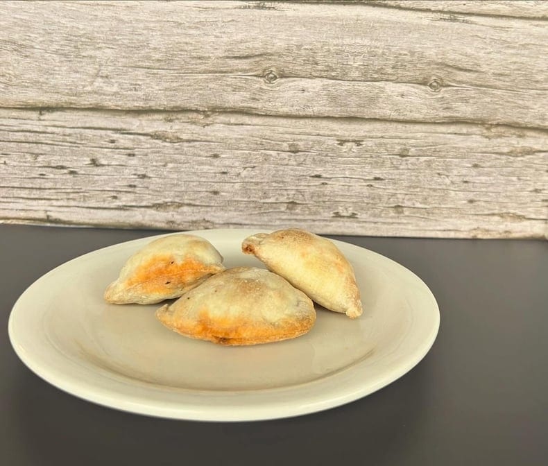 Crawfish Mini Empanadas (3 Pcs).